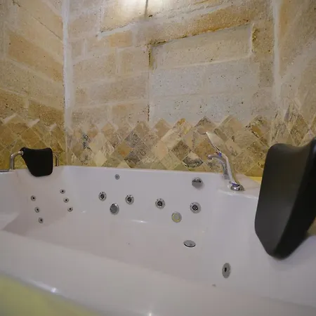 بيت ضيافة Kemerli House